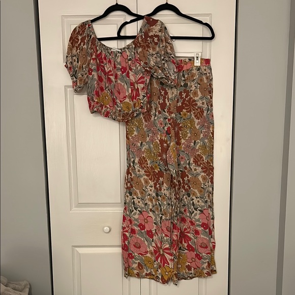 Floral Matching Set - Picture 2 of 8